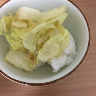 オイスターキャベツ丼